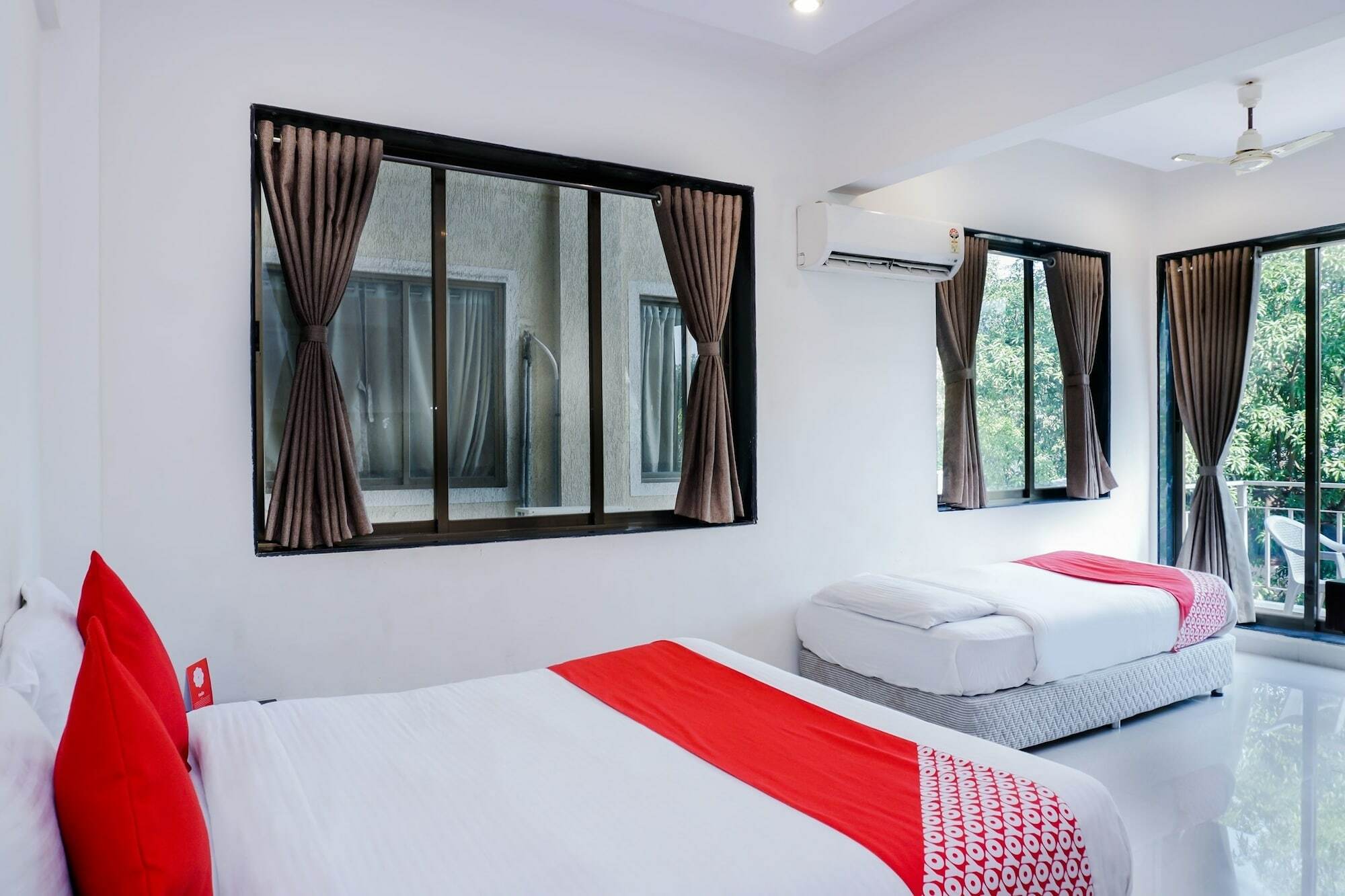 Dreams Holiday Resort Lonavala Exterior photo