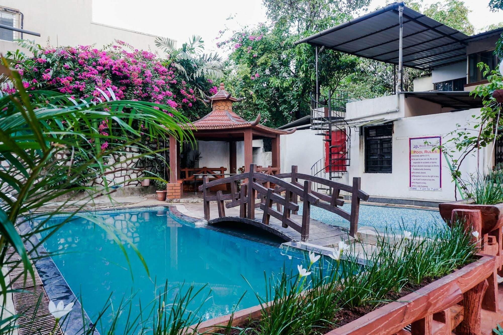 Dreams Holiday Resort Lonavala Exterior photo